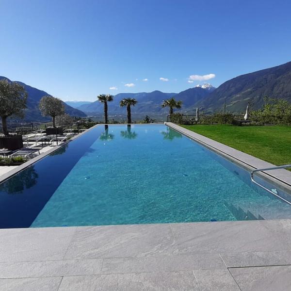 Infinity Pool